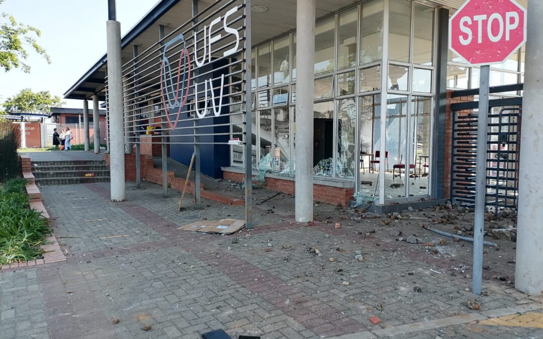 Vandag, 15 Oktober, se belangrikste nuus in ‘n neutedop